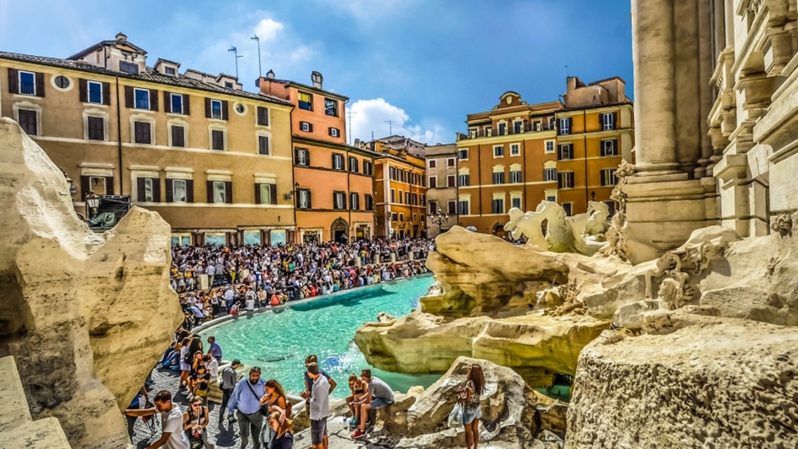 Roma’daki Trevi Çeşmesi’ni gösteren haber görseli