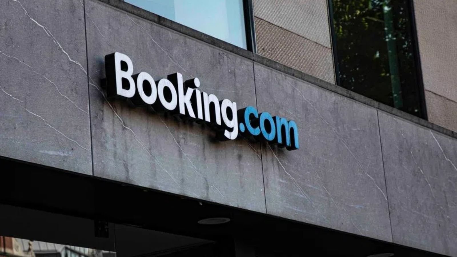 Avrupa seyahat ekonomisine ilişkin Booking.com ve Oxford Economics araştırmasını temsil eden resmî haber görseli