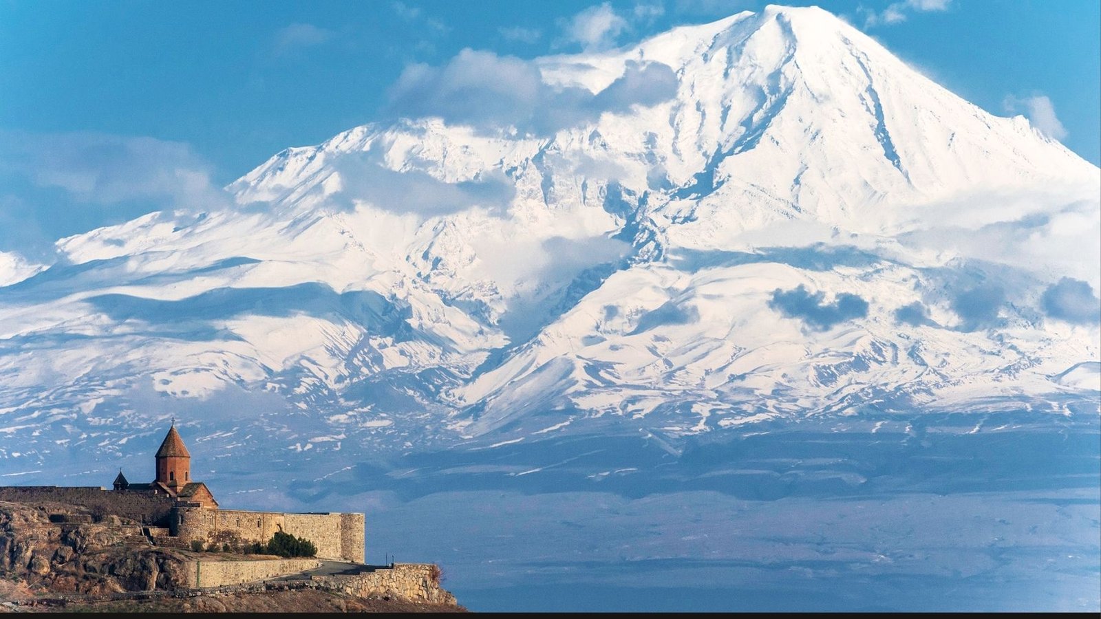 Ağrı Dağı, İshak Paşa Sarayı ve Diyadin Kaplıcalarıyla Ağrı turizmi