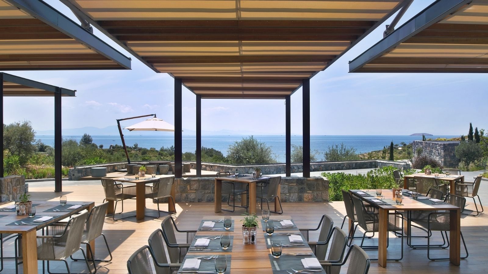 Inari Kujira’nın The Bodrum EDITION’da düzenlediği Endless Summer daveti