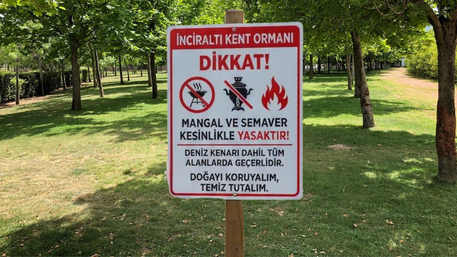 İzmir İnciraltı Kent Ormanı’ndaki kıyı ve piknik alanları