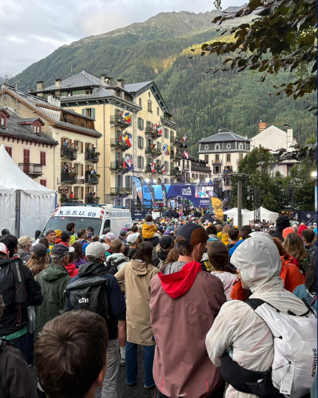UTMB World Series Chamonix yarışından bir parkur görüntüsü
