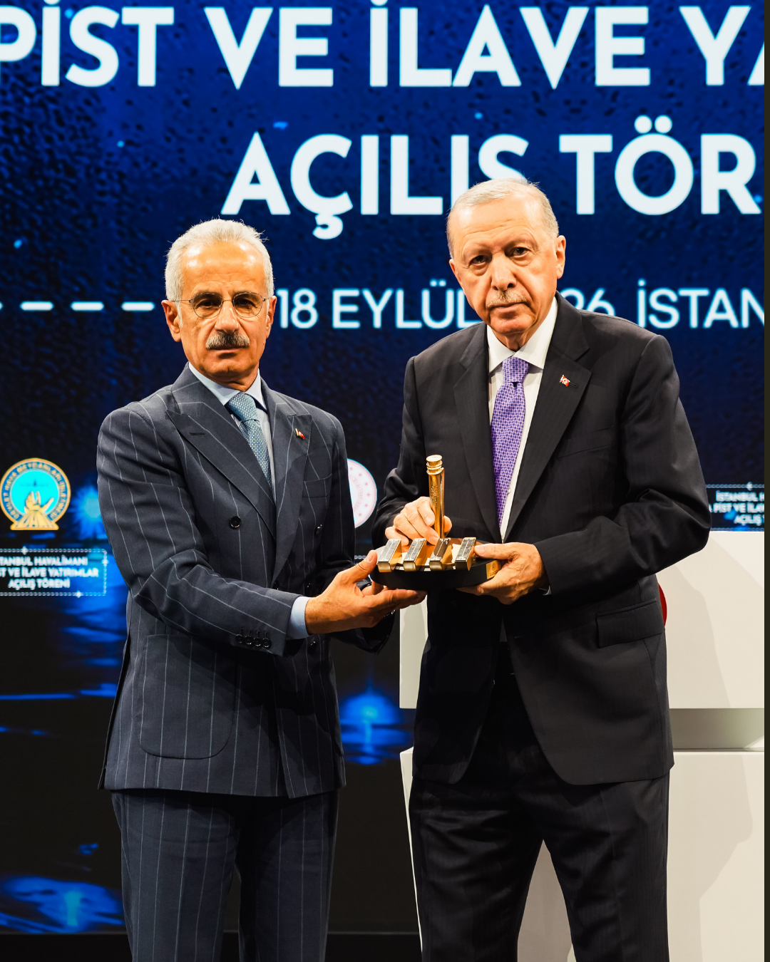 İstanbul Havalimanı’nda doğu-batı yönünde ilk pist açıldı