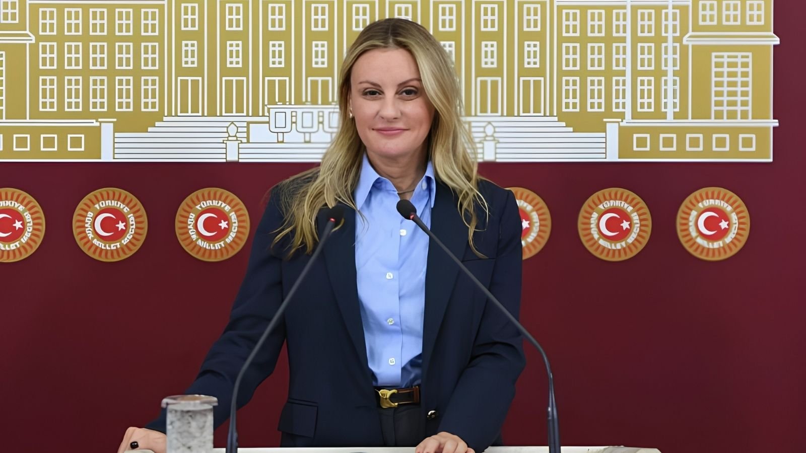 Ösen’den Turizm Bakanlığının 2,6 milyon liralık hediye harcamasına tepki
