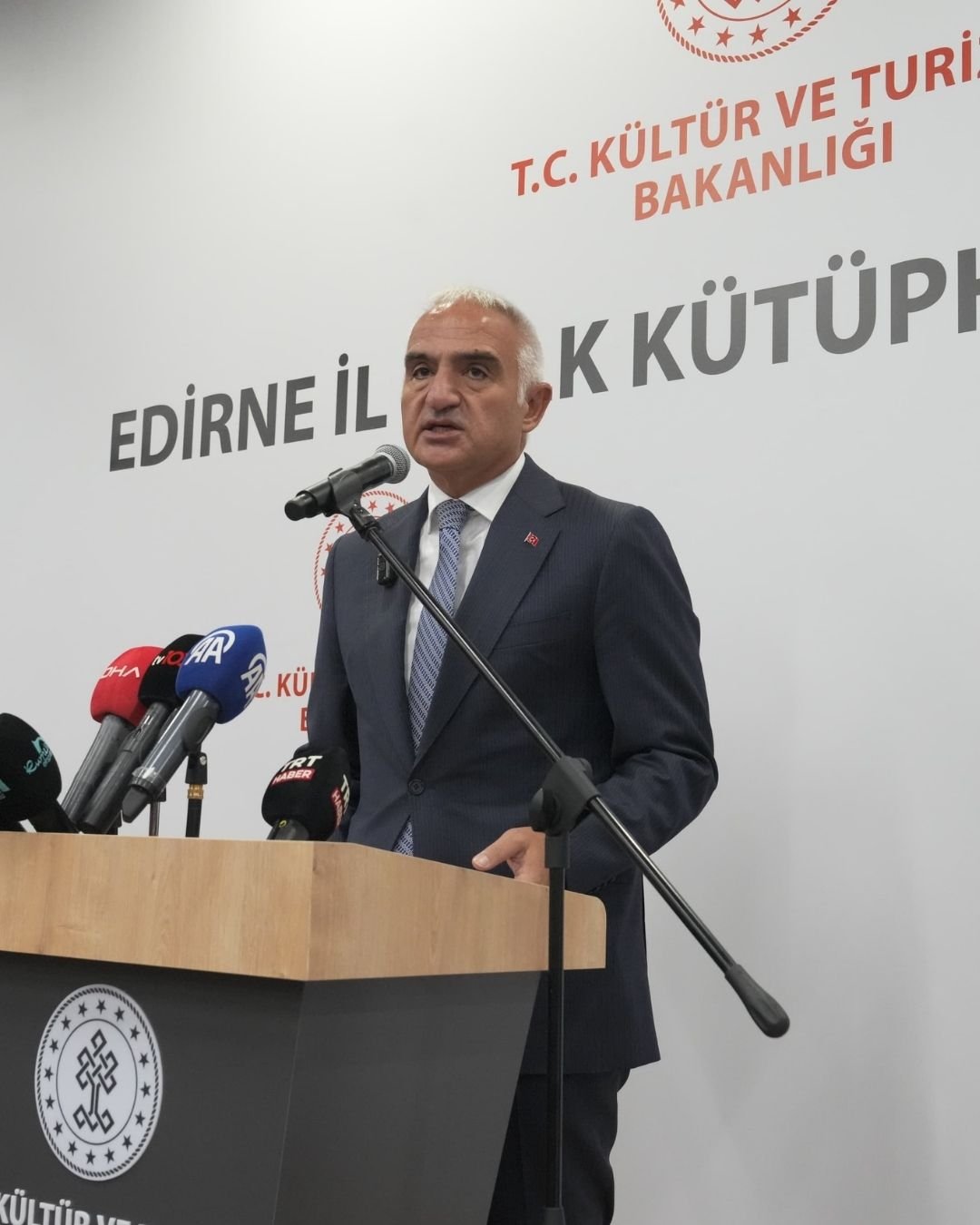 Edirne’nin yeni kütüphanesinde cep sineması da var