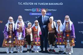 Mersin Kültür Yolu Festivali’nin kentteki kültür sanat programını temsil eden resmî duyuru görseli
