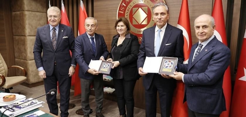 İstanbul Aydın Üniversitesi’nde gündem turizm