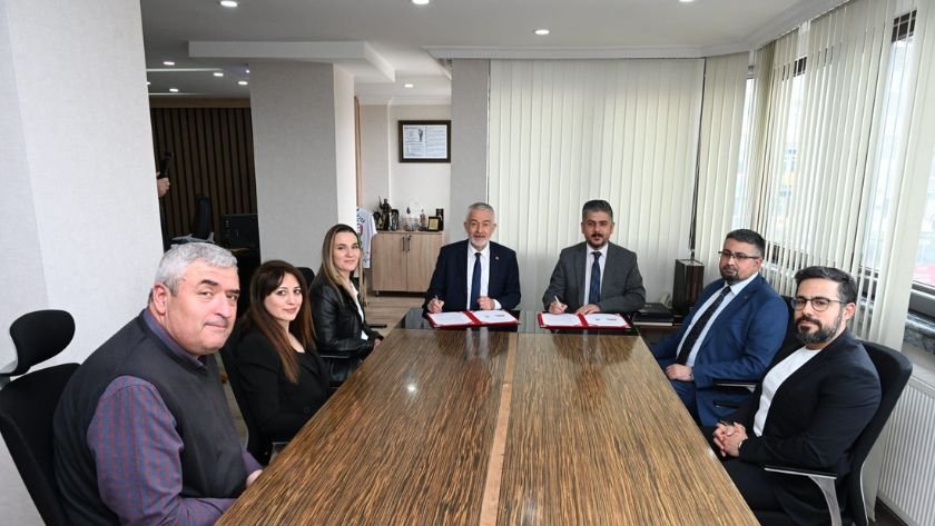 Isparta Şehir Tiyatrosu