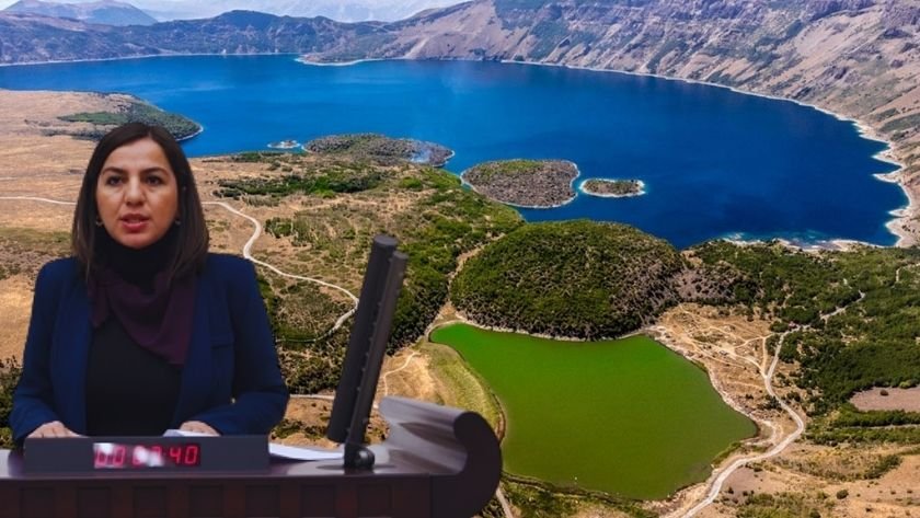 Nemrut Krater Gölü