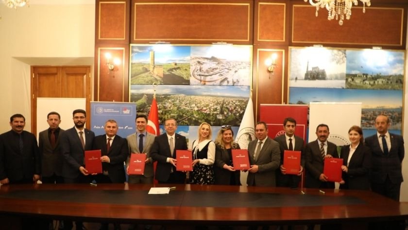 Kars'ta turizmi destekleyen 5 proje için sözleşmeler imzalandı