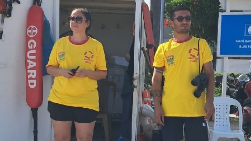 Marmaris Belediyesi, yaz boyunca plaj güvenliği için ekipleri sahaya sürdü