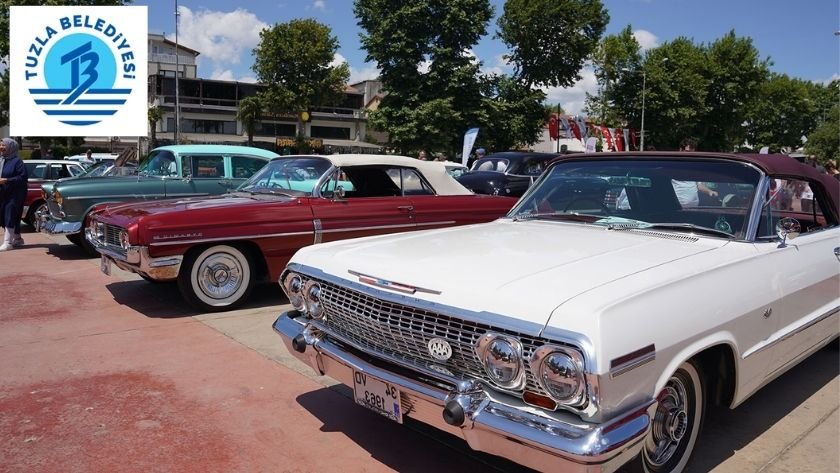 Tuzla nostalji araba festivaliyle geçmişe yolculuk yaptı