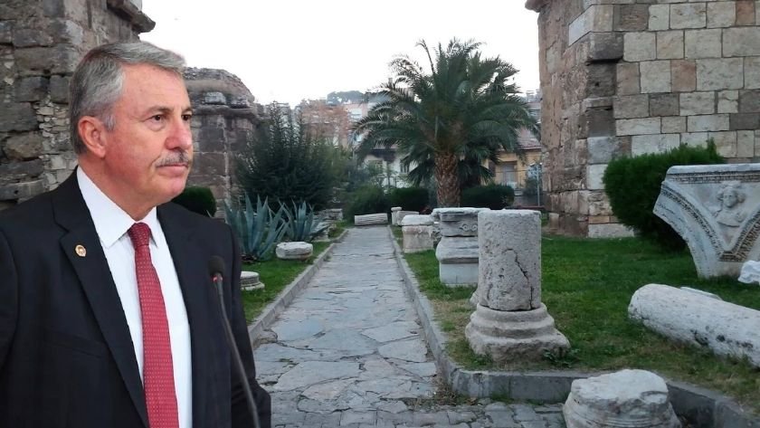 Selçuk Özdağ inanç turizmine yatırım çağrısı yaptı