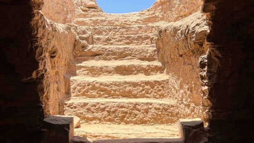 Aswan’da Yunan ve Roma dönemi kaya mezarları bulundu