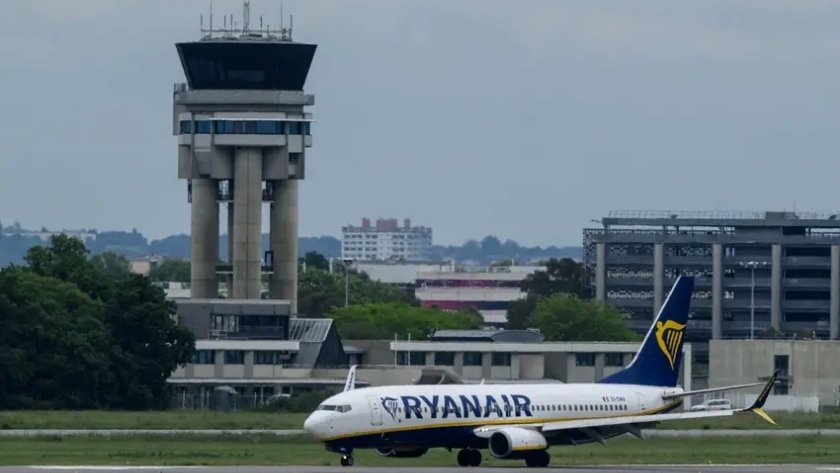 Ryanair Fransa’daki üç kente tüm uçuşlarını iptal etti