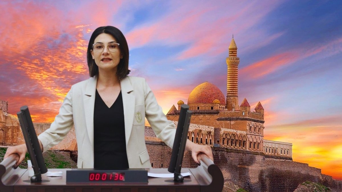 İshak Paşa Sarayı