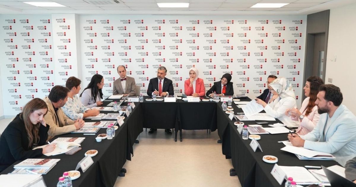 RTÜK Başkanı Şahin: Güçlü toplumun temeli güçlü aile