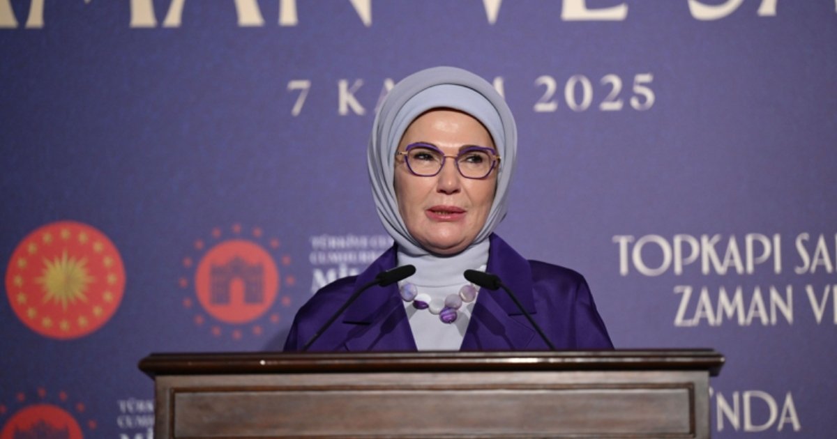 Emine Erdoğan Topkapı’da zamanı açtı
